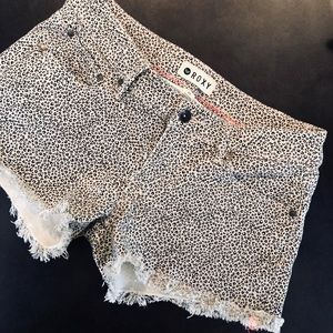 Roxy leopard surfer shorts